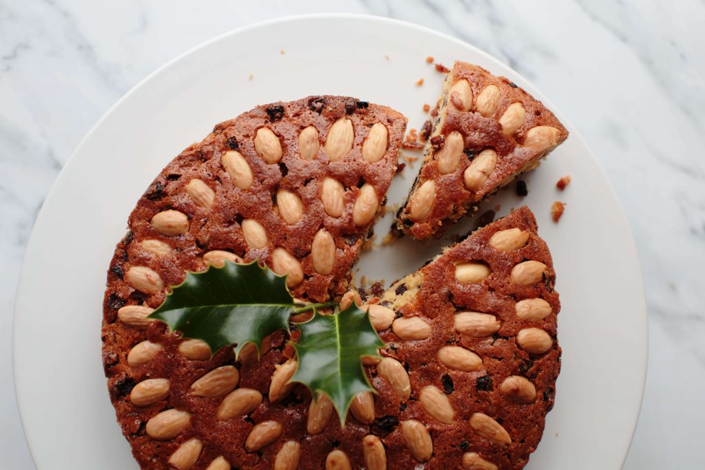 Share 66+ dundee cake recipe delia super hot - awesomeenglish.edu.vn